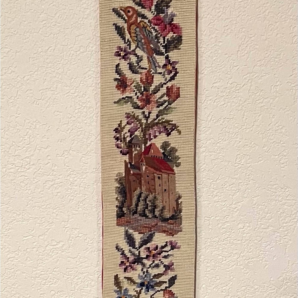 Vtg Cross Stitch Tapestry Bell Pull Needlepoint Wall Decor:Handmade Embroidered